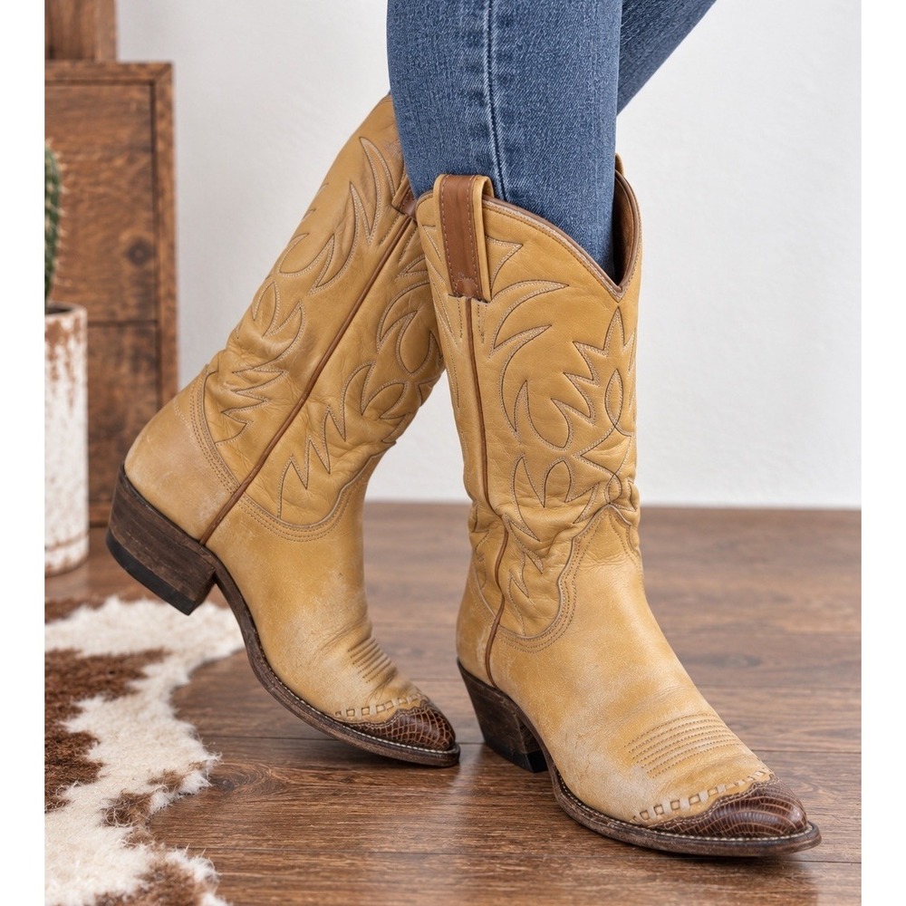 Nocona Womens 70s Vintage Lizard Wingtip Cowgirl Boots Sz 4.5B Tan Leather USA